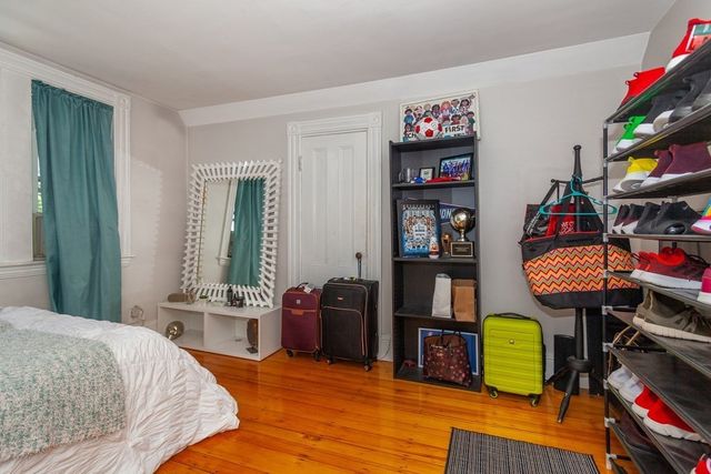 10 Thurston St 3, Somerville, MA 02145