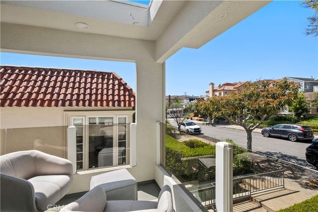 708 Iris Avenue A, Corona Del Mar, CA 92625