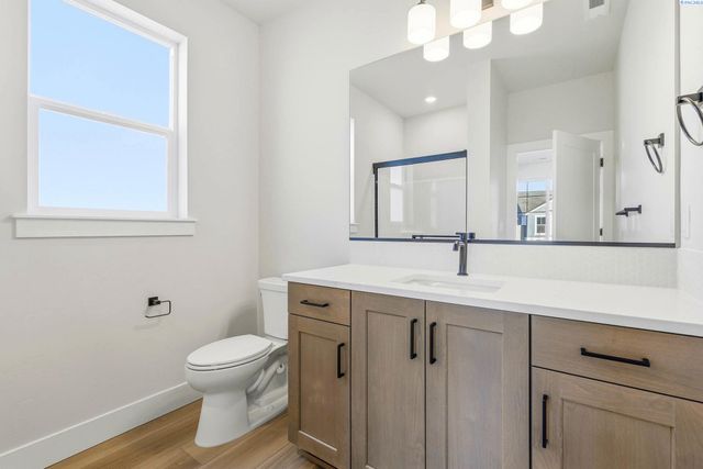 2790 Centerline Ave, Richland, WA 99354