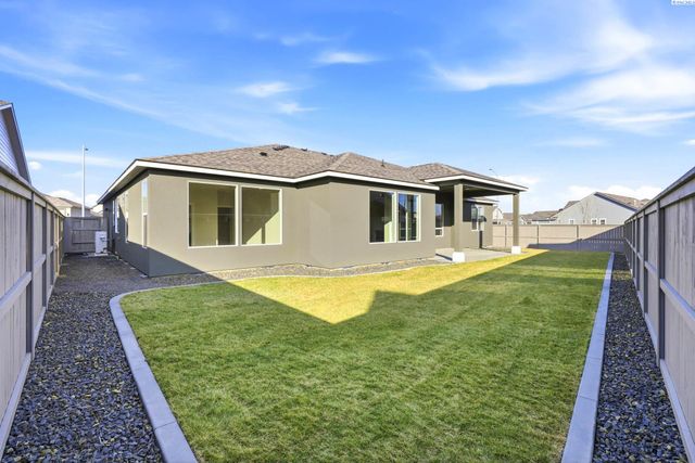 2790 Centerline Ave, Richland, WA 99354