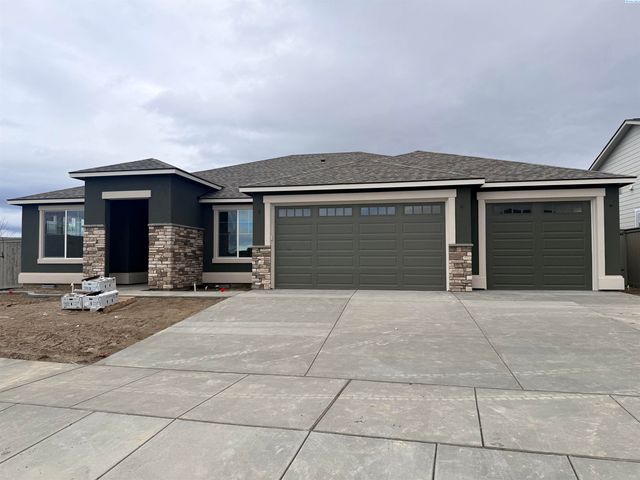 2790 Centerline Ave, Richland, WA 99354