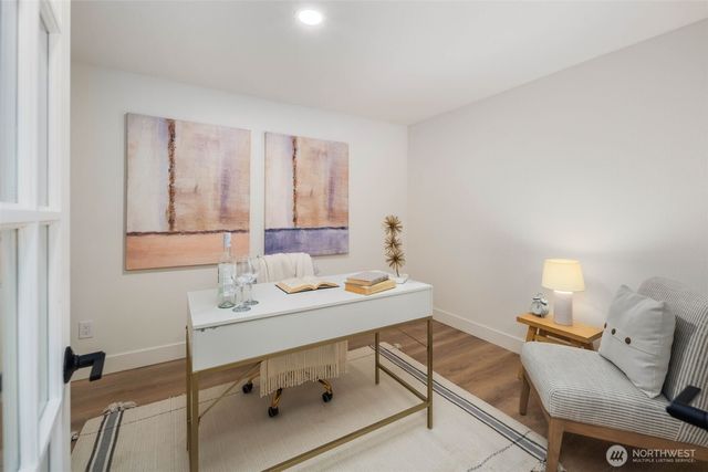 10459 NE 142nd Street, Kirkland, WA 98034