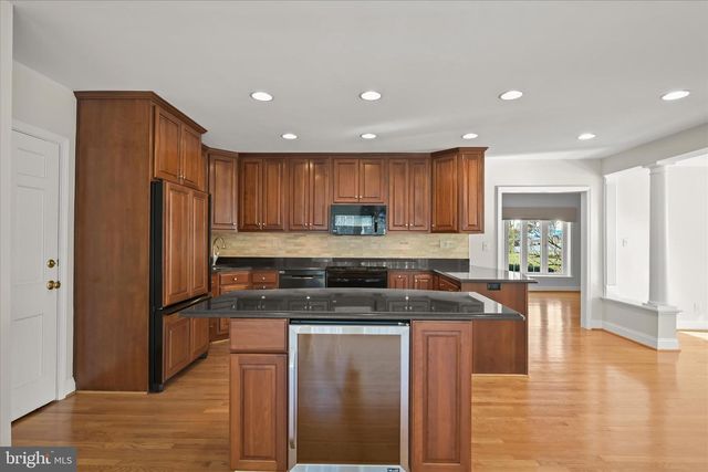 1112 HAMPTON GARTH, Baltimore, MD 21286