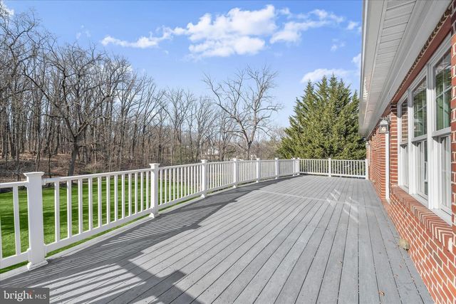 1112 HAMPTON GARTH, Baltimore, MD 21286