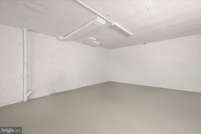 1112 HAMPTON GARTH, Baltimore, MD 21286