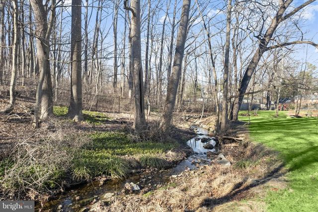 1112 HAMPTON GARTH, Baltimore, MD 21286