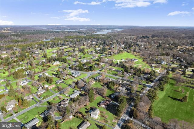 1112 HAMPTON GARTH, Baltimore, MD 21286