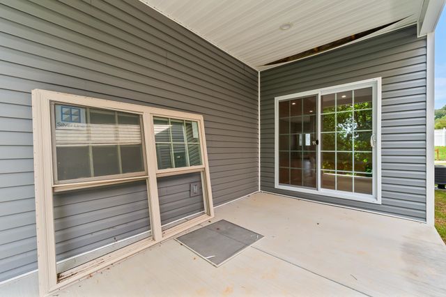 233 Woodland Drive, Milton, WV 25541