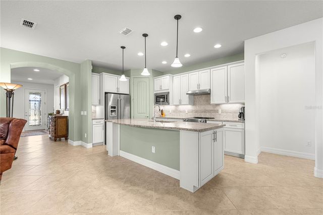 9342 SW 77TH STREET, Ocala, FL 34481