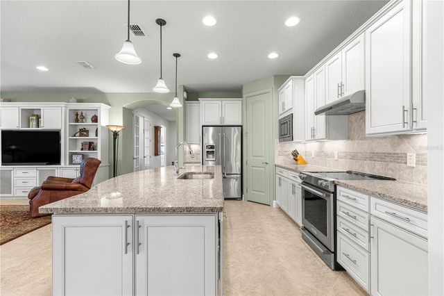 9342 SW 77TH STREET, Ocala, FL 34481