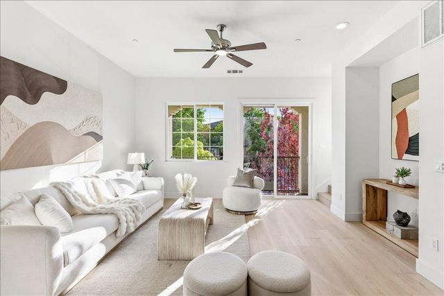 769 E Evelyn Avenue, Sunnyvale, CA 94086