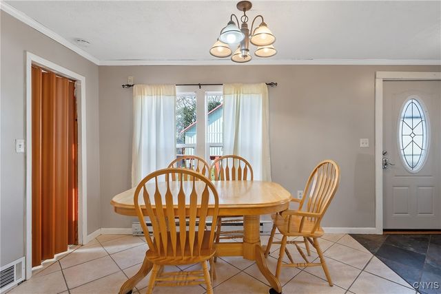 201 Lakeland Avenue, Geddes, NY 13209