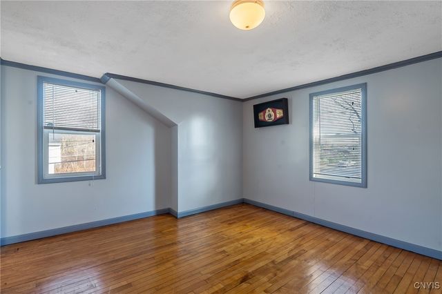 201 Lakeland Avenue, Geddes, NY 13209