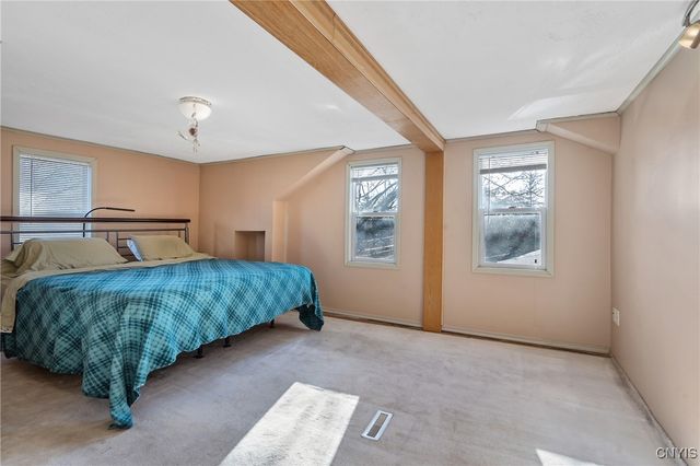 201 Lakeland Avenue, Geddes, NY 13209