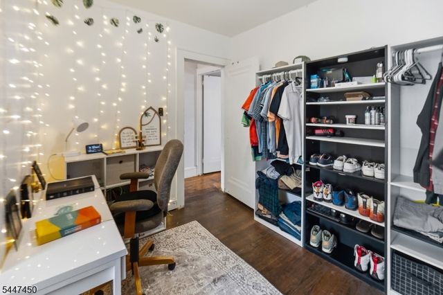 56 Summer St, Hawthorne Boro, NJ 07506