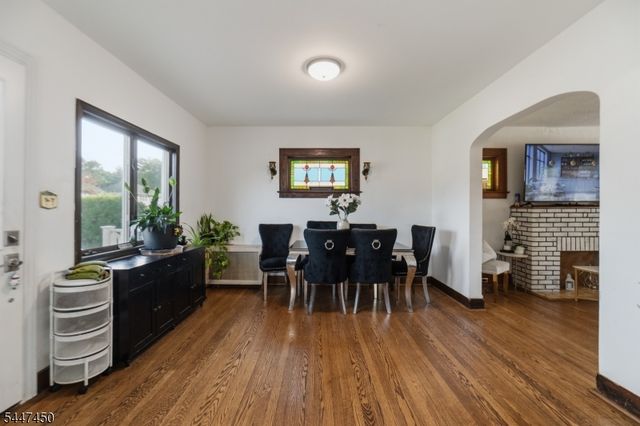 56 Summer St, Hawthorne Boro, NJ 07506