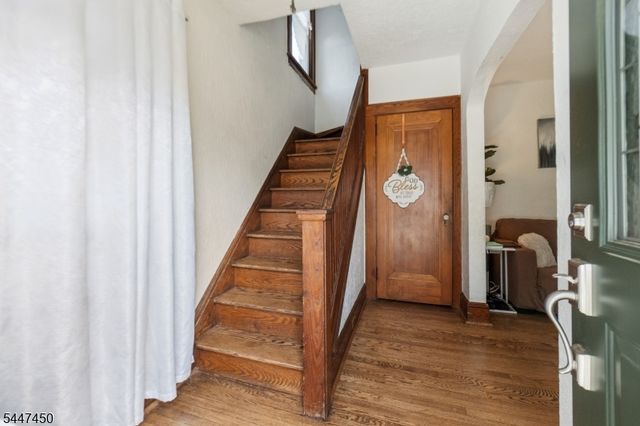 56 Summer St, Hawthorne Boro, NJ 07506