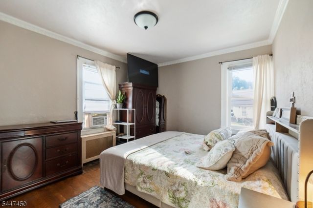 56 Summer St, Hawthorne Boro, NJ 07506