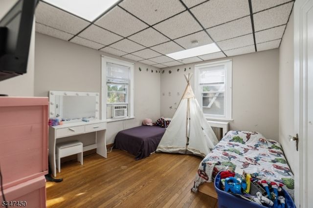 56 Summer St, Hawthorne Boro, NJ 07506