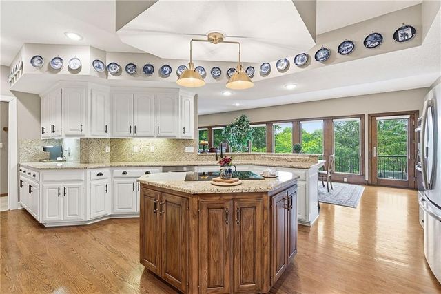 3304 Trail Ridge Drive, Independence, MO 64055