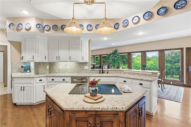 3304 Trail Ridge Drive, Independence, MO 64055