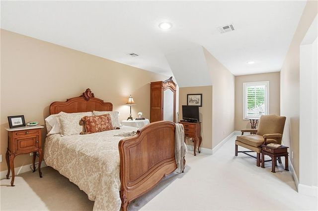 3304 Trail Ridge Drive, Independence, MO 64055