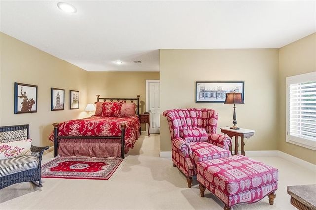 3304 Trail Ridge Drive, Independence, MO 64055