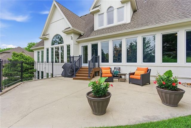 3304 Trail Ridge Drive, Independence, MO 64055