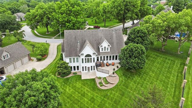 3304 Trail Ridge Drive, Independence, MO 64055