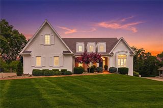 3304 Trail Ridge Drive, Independence, MO 64055