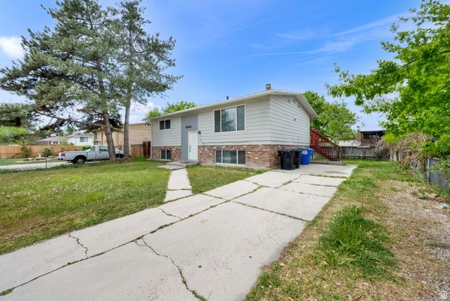 4584 S KNIGHTSBRIDGE RD, Taylorsville, UT 84129