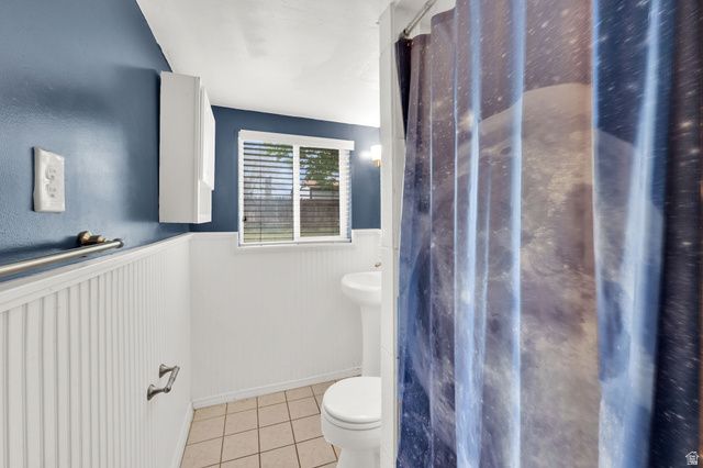 4584 S KNIGHTSBRIDGE RD, Taylorsville, UT 84129