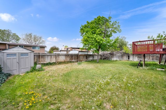 4584 S KNIGHTSBRIDGE RD, Taylorsville, UT 84129