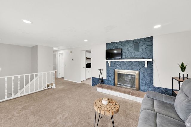 4584 S KNIGHTSBRIDGE RD, Taylorsville, UT 84129