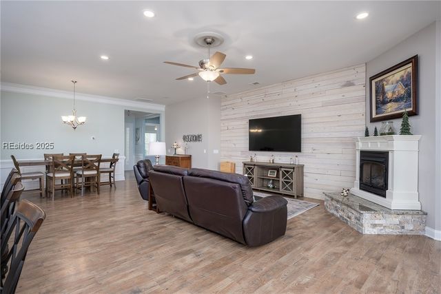 310 Lake Bluff Dr, Bluffton, SC 29910