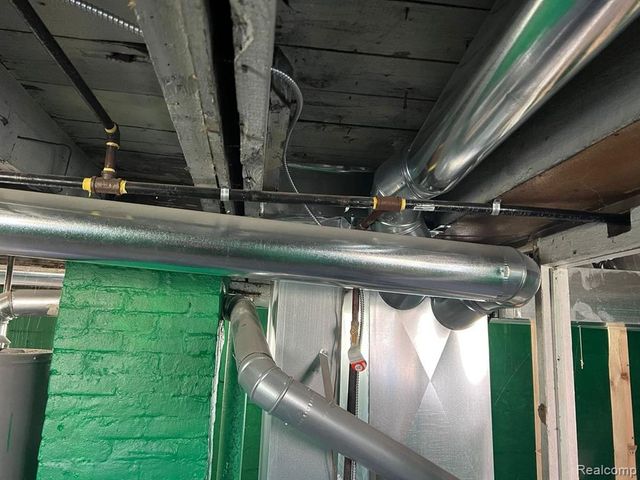 13826 Gallagher Street, Hamtramck, MI 48212