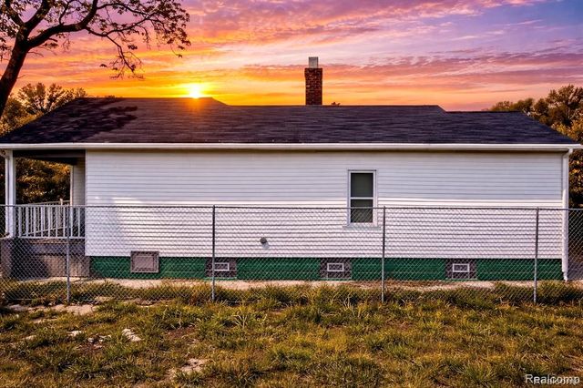 13826 Gallagher Street, Hamtramck, MI 48212