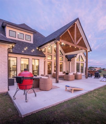 2900 Deer Run Trail, Farmersville, TX 75442