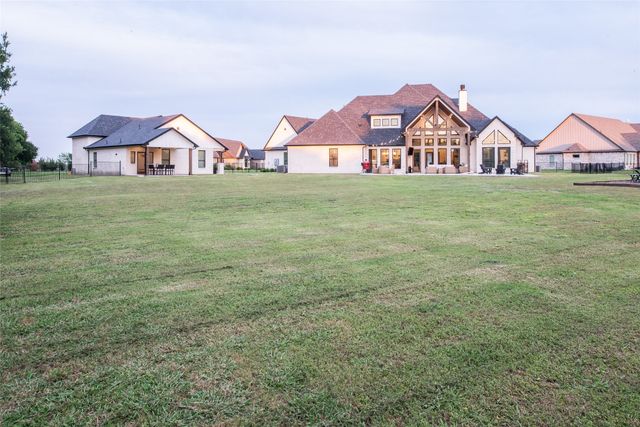 2900 Deer Run Trail, Farmersville, TX 75442