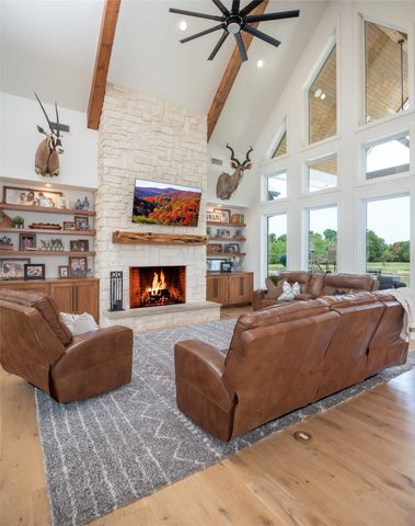 2900 Deer Run Trail, Farmersville, TX 75442
