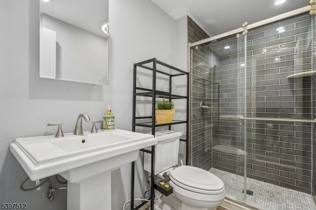 2389 Steuben St, Union Twp., NJ 07083