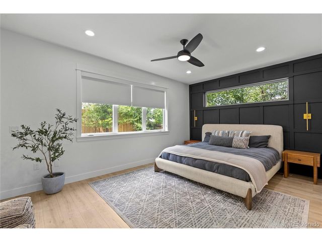 2901 S Bellaire St, Denver, CO 80222