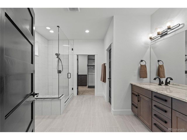 2901 S Bellaire St, Denver, CO 80222