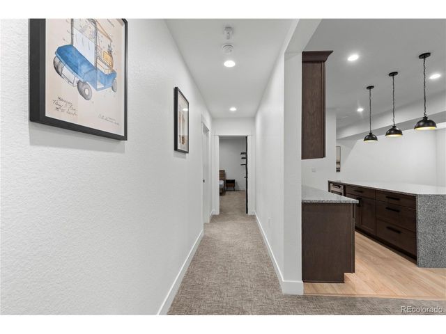 2901 S Bellaire St, Denver, CO 80222