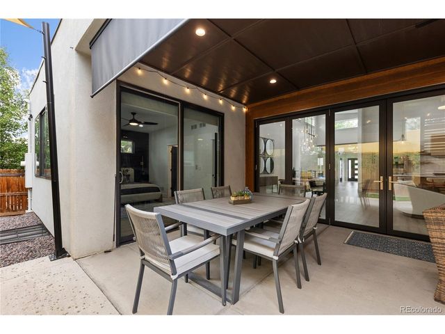2901 S Bellaire St, Denver, CO 80222