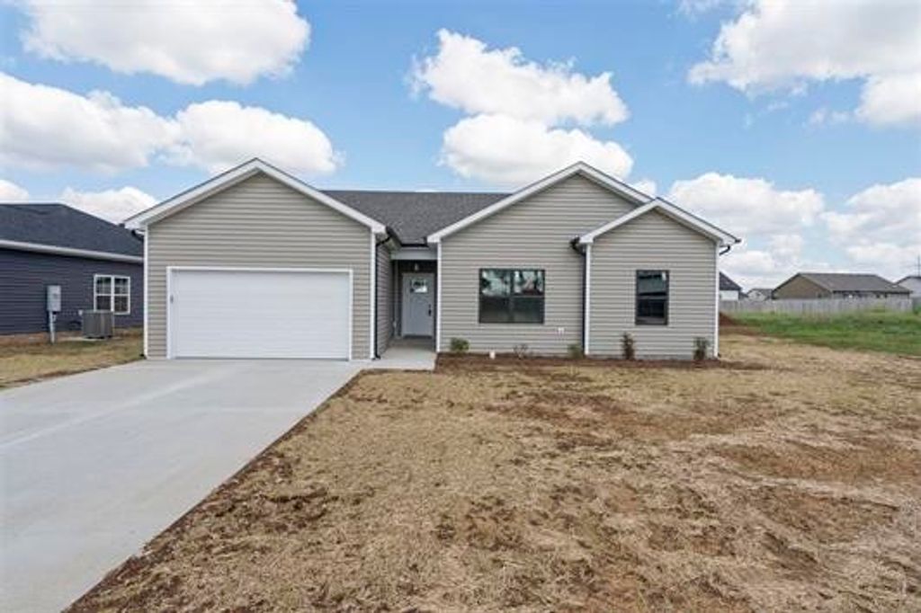 400 Victoria Way, Franklin, KY 42134