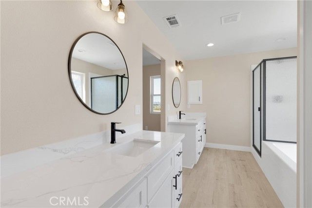 10647 Central Road, Apple Valley, CA 92308