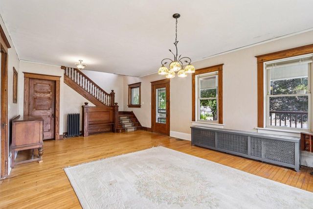 217 S Lincoln STREET, Elkhorn, WI 53121