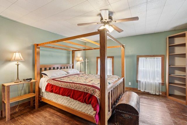 217 S Lincoln STREET, Elkhorn, WI 53121