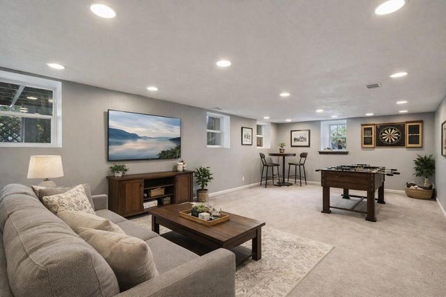 217 S Lincoln STREET, Elkhorn, WI 53121